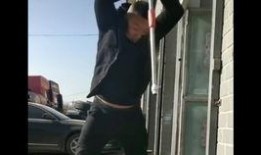 暴躁老哥爆料截图视频,揭秘事件背后惊人真相！